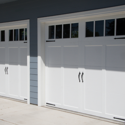 How the Weather in Toronto Affects Garage Door Emergencies